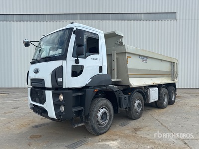 2020 Ford 4142D 8x4 Camion Benne Tri/A Dump Truck