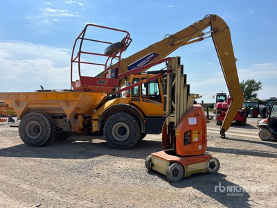2011 JLG TOUCAN 10E V A777 Electric Verticale mastlift