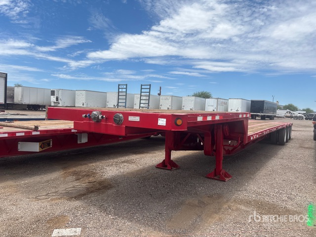 2008 Manac 48 ft Tri/A Step Deck Trailer