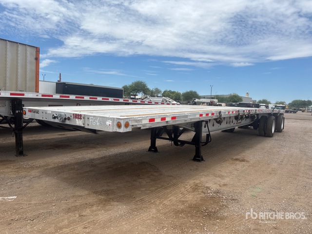 2006 Manac 48 ft T/A Spread Axle Flatbed Trailer