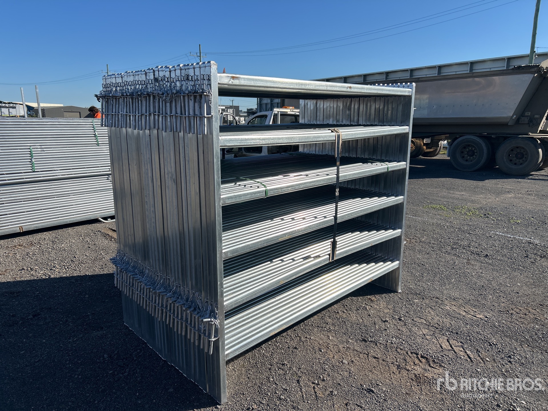 2026 BYT GCTPNL21 QTY(30) 2.1x1.8m Galvanised Cattle Livestock Panel (Unused)