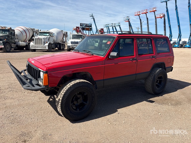 1995 Jeep Cherokee 4WD SUV