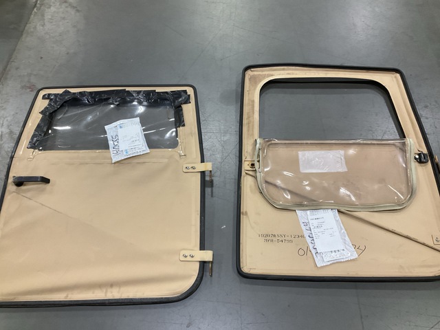 (3) HMMWV Humvee Doors (3) HMMWV Humvee Doors