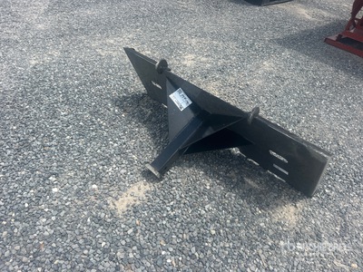 2025 Kit Containers QT-TM 2 in Skid Steer Hitch Receiver (Unused)