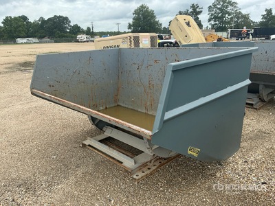 5 ft 6 in Self-Dumping Hopper