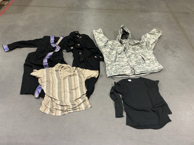 (51) Flyer&rsquo;s Shirts, (30) Wet Weather Jackets & Assorted Items