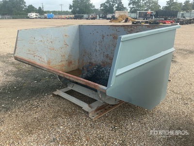 5 ft 6 in Self-Dumping Hopper