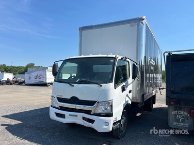2020 Hino 195 4x2 Van Truck