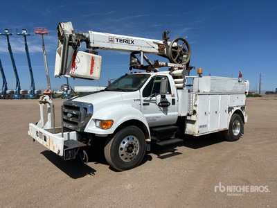 Terex HiRanger TCP40 40 ft on 2007 Ford F-750 XL 4x2 Cable Placer Bucket Truck