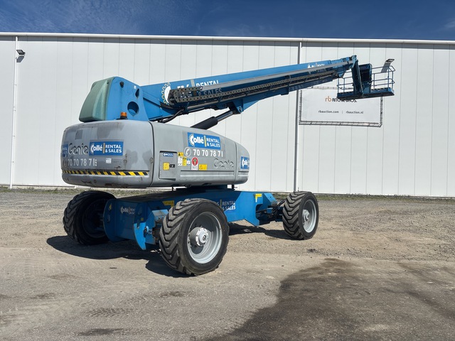 2015 Genie S-125 4WD Diesel Telescopic Boom Lift