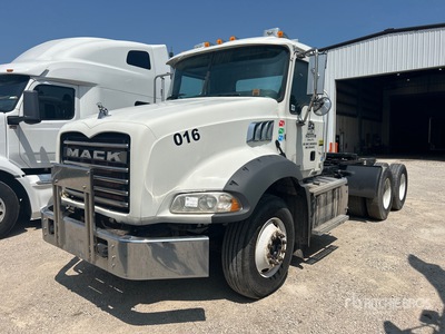2016 Mack GU813 6x4 T/A Day Cab Truck Tractor