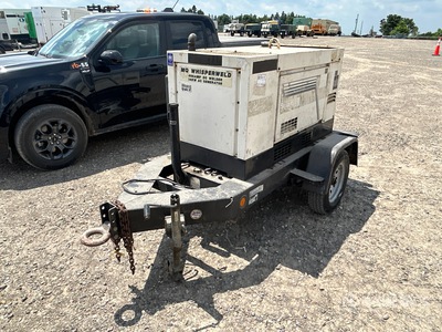 Multiquip Whisperweld DLW-400ESA4 400 A Engine Driven Welder