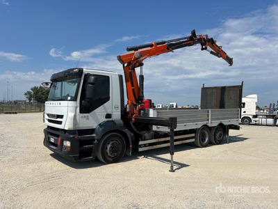 2009 Iveco Stralis 420 6x2 Flatbed Truck with Crane