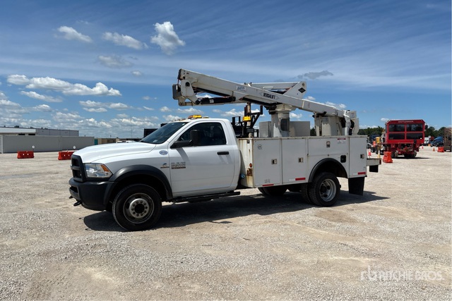 2018 Ram 5500 4x4 Service Truck
