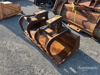 72 in Q/C Skid Steer Grapple Bucket