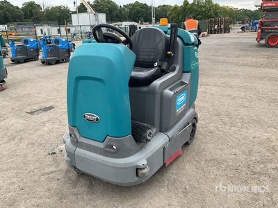 2013 Tennant T12-XP Ride-On Electric Spazzatrice pavimenti