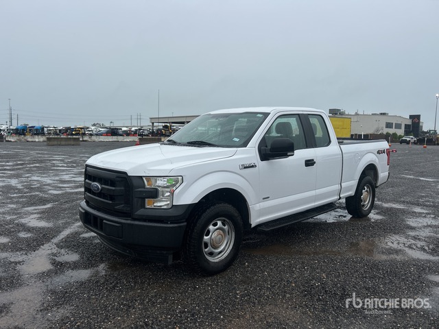 2015 Ford F-150 XL 4x4 Extended Cab Pickup