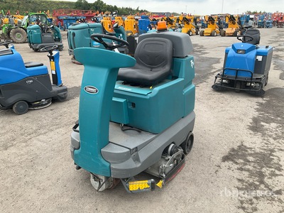 Tennant T7 Sweeper