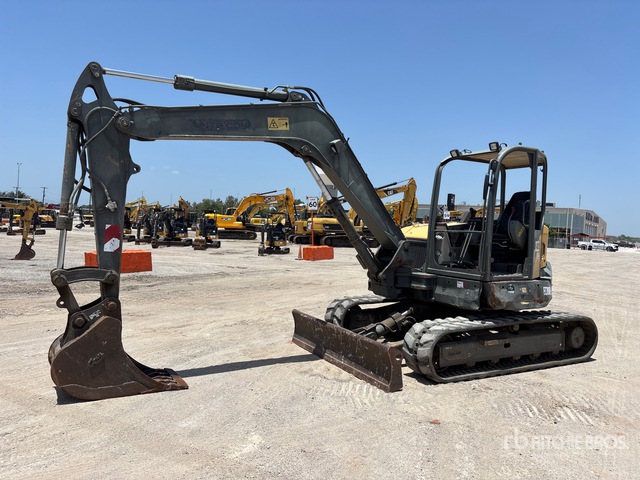 2014 Volvo ECR88D Tracked Excavator