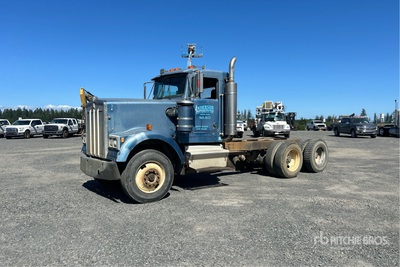 1987 Kenworth W900B 6x4 Autocarro cabina e telaio