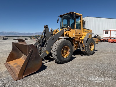 Volvo L90E Wheel Loader