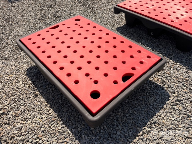 2026 AM-Tank 32 gal Spill Containment Tank (Unused)