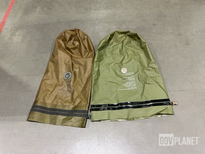 (66) Clothing Bags & (81) Main Pack Liners