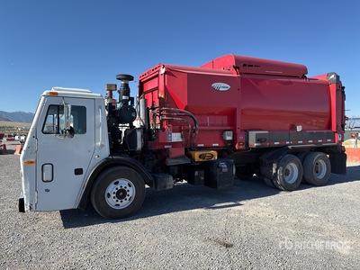 2015 Mack LEU600 6x4 Side Loader شاحنة جمع النفايات
