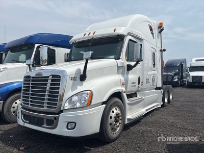 2017 Freightliner Cascadia 6x4 Ciągnik siodłowy T/A z kabiną sypialną