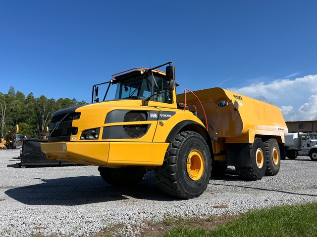 2015 Volvo A40G 8000 gal 6x6 Articulated Water Truck 2015 Volvo A40G 8000 gal 6x6 Articulated Water Truck