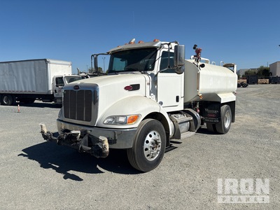2020 Peterbilt 337 4x2 Camion cisterna de agua