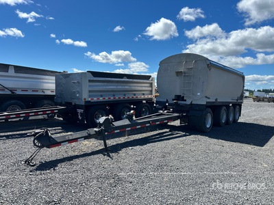 2000 Beall 8 ft 9 in Quad/A Turntable Mini-remorque à benne