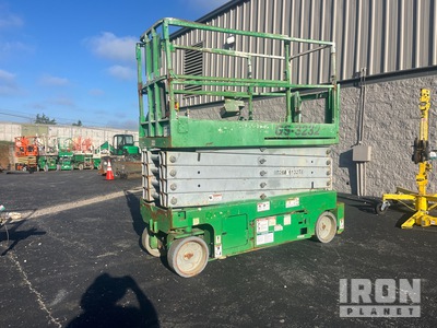 2014 Genie GS-3232 Electric Scissor Lift