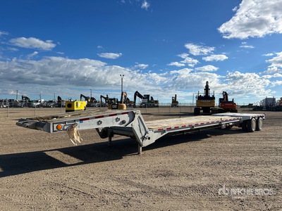 1986 Arne's T/A Trombone Folding Neck Trailer