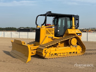 2008 Cat D6N LGP جرافة مجنزرة
