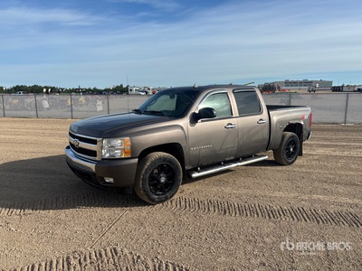 2007 Chevrolet Silverado 1500 LT 4x4 Crew Cab Pickup