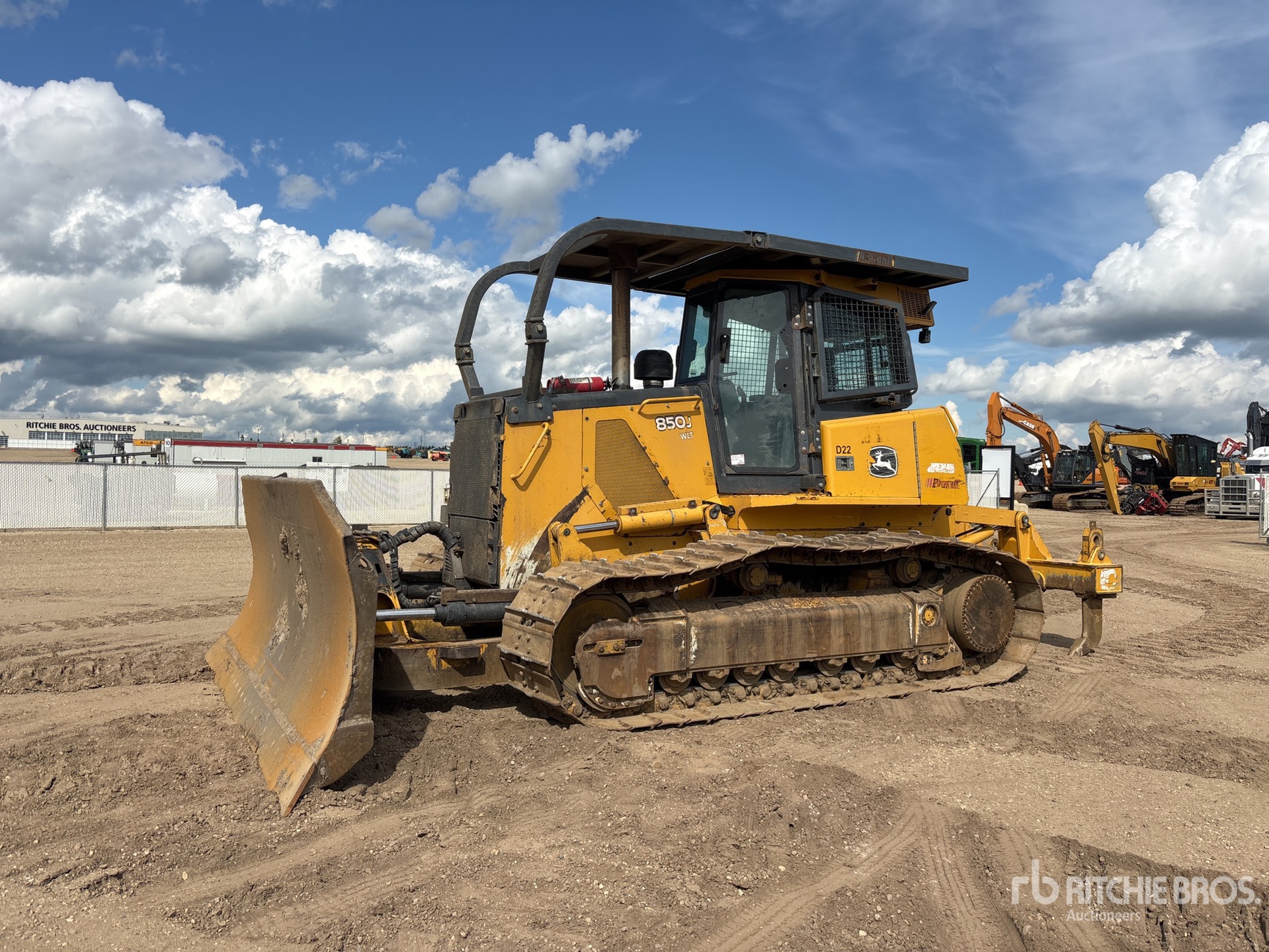 2012 John Deere 850J WLT Crawler Dozer