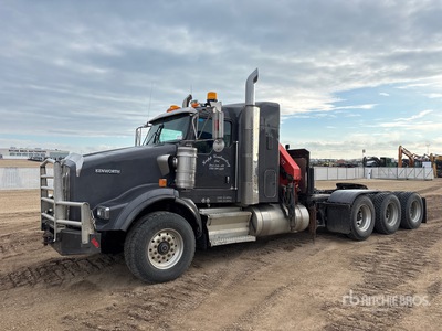 1995 Palfinger PK8000 8510 lb Knuckle Boom on 2015 Kenworth T800 8x6 Sleeper Camion à Fèche