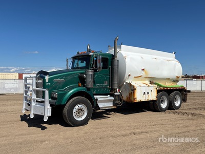1999 Kenworth T800B 6x4 Water Truck