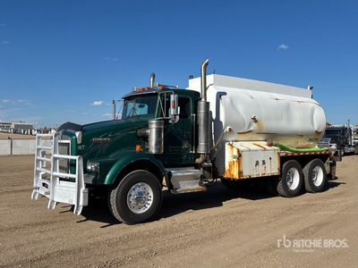 1999 Kenworth T800B 6x4 Water Truck