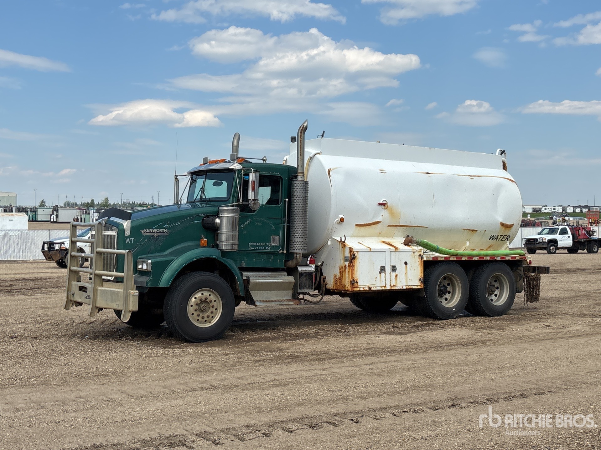 1999 Kenworth T800B 6x4 Water Truck