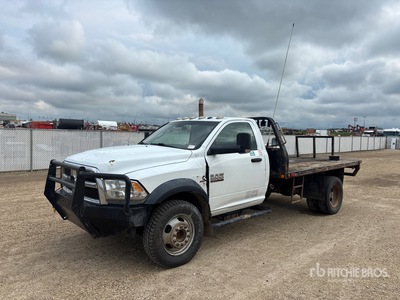 2014 Dodge 5500 4x4 Autocarro cassone fisso
