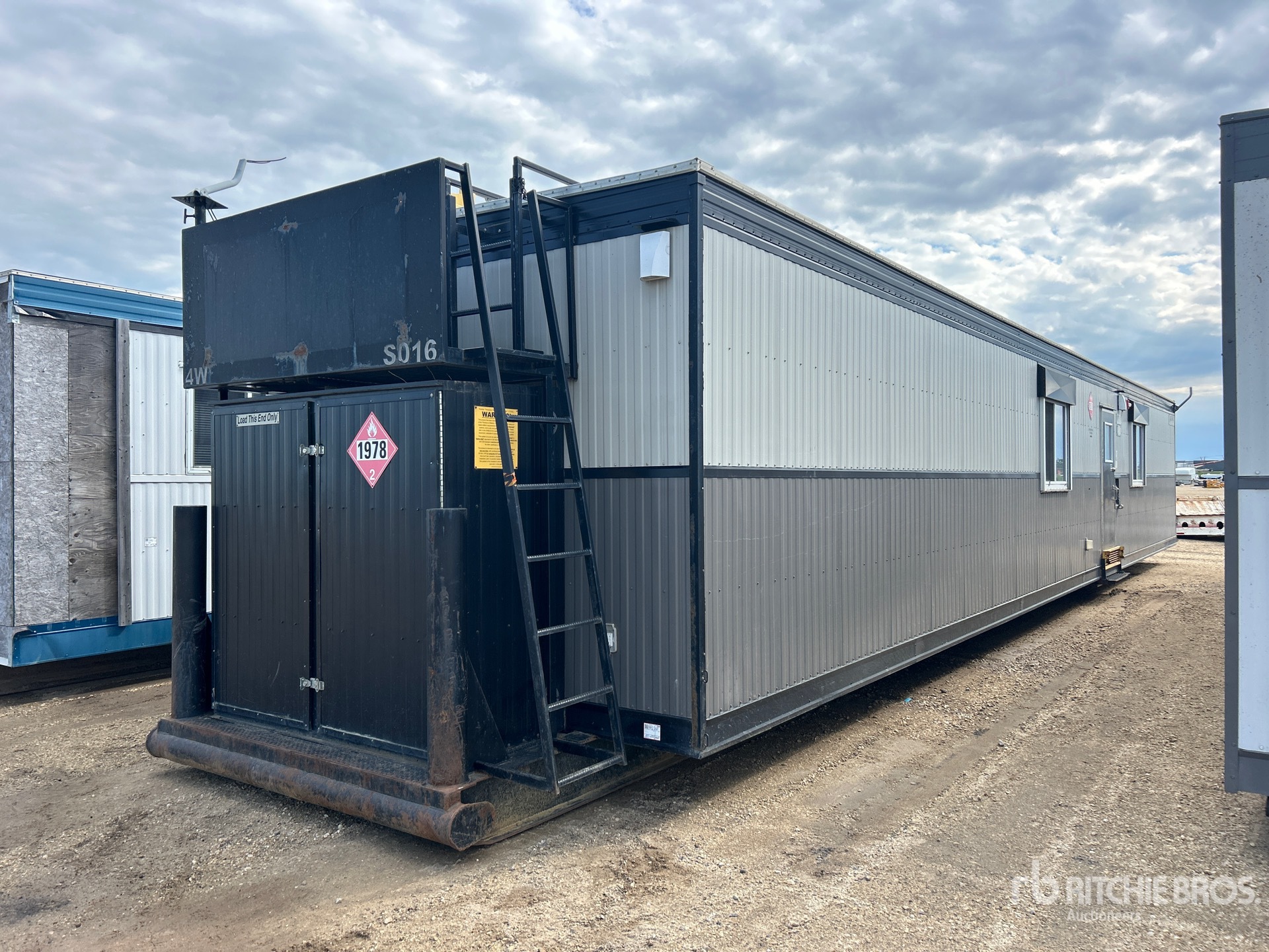 2014 Alta-Fab 60 ft x 12 ft 4 Person Skid-Mounted Wellsite