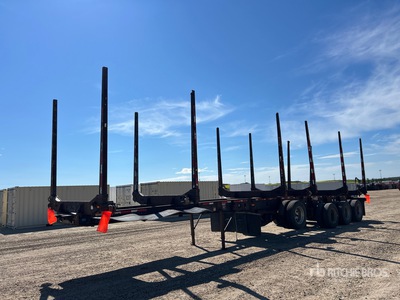 2017 Cross Country 48 ft Quad/A Hayrack Remorque à bois