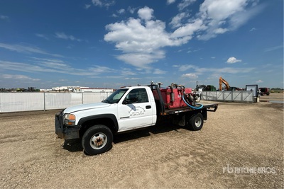 2007 GMC 3500 4x4 Flatbed Truck
