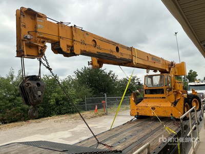 Broderson RT-300-2C Rough Terrain Crane