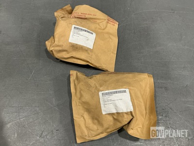 (10) United Electronics MS17348R32N1P Electrical Receptacle Connectors