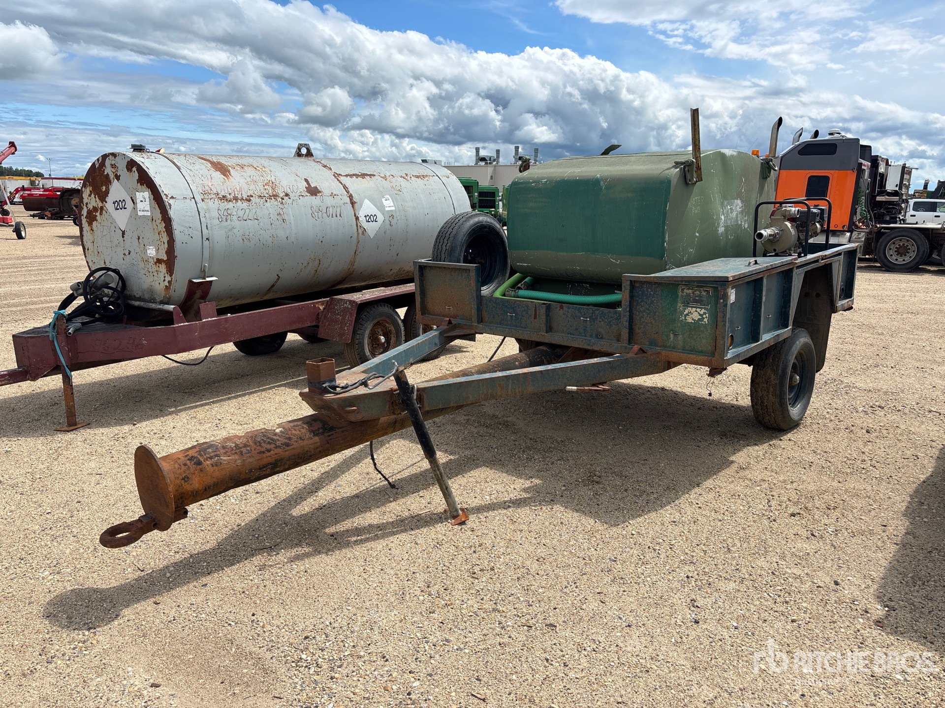 DND Canada 500 gal S/A Off-road Water Tank Trailer