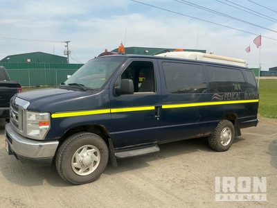 2013 Ford E-350 7 Passenger Van
