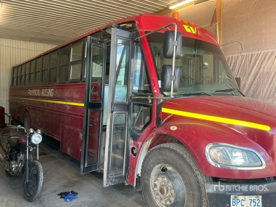 2012 Freightliner B2 4x2 38-Seat Crew Carrier Bus